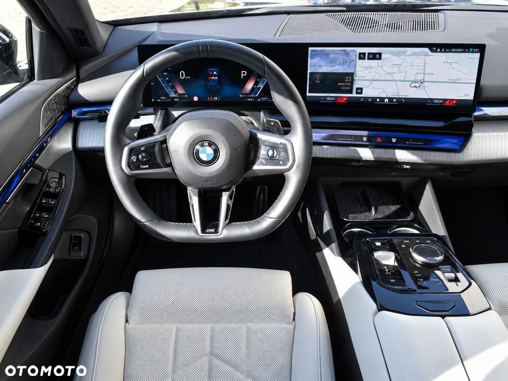 BMW Seria 5 - 25