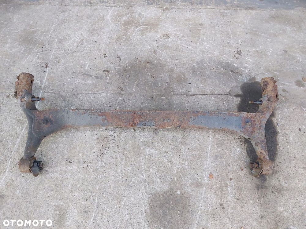 Toyota Corolla E12 belka zawieszenia tył - 4
