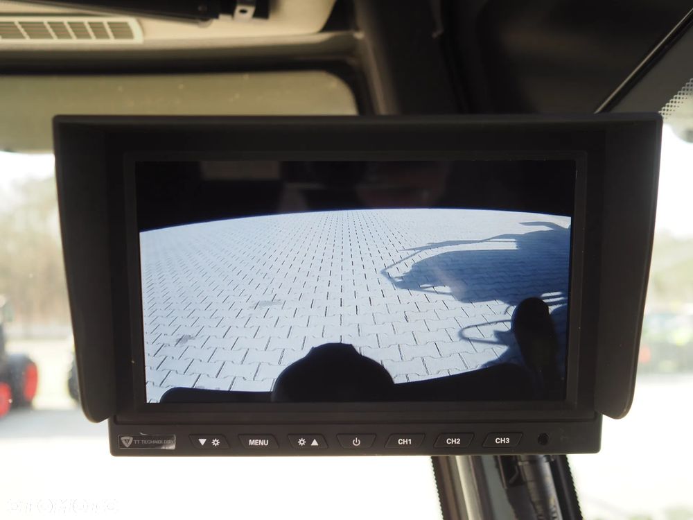 Claas Lexion 7500 + V930 - 8