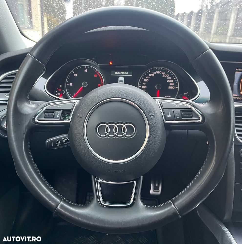 Audi A4 Avant 2.0 TDI DPF clean diesel multitronic S line Sportpaket - 14