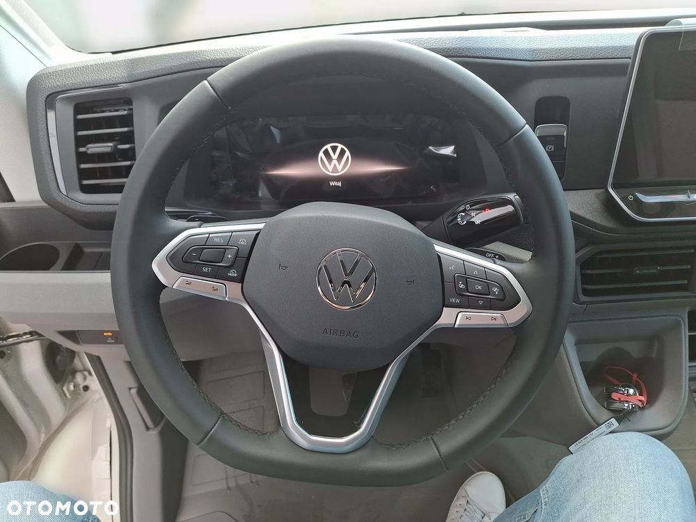Volkswagen Crafter - 11
