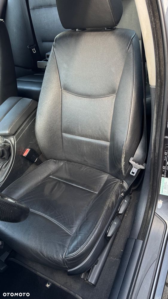 BMW Seria 3 320d - 10