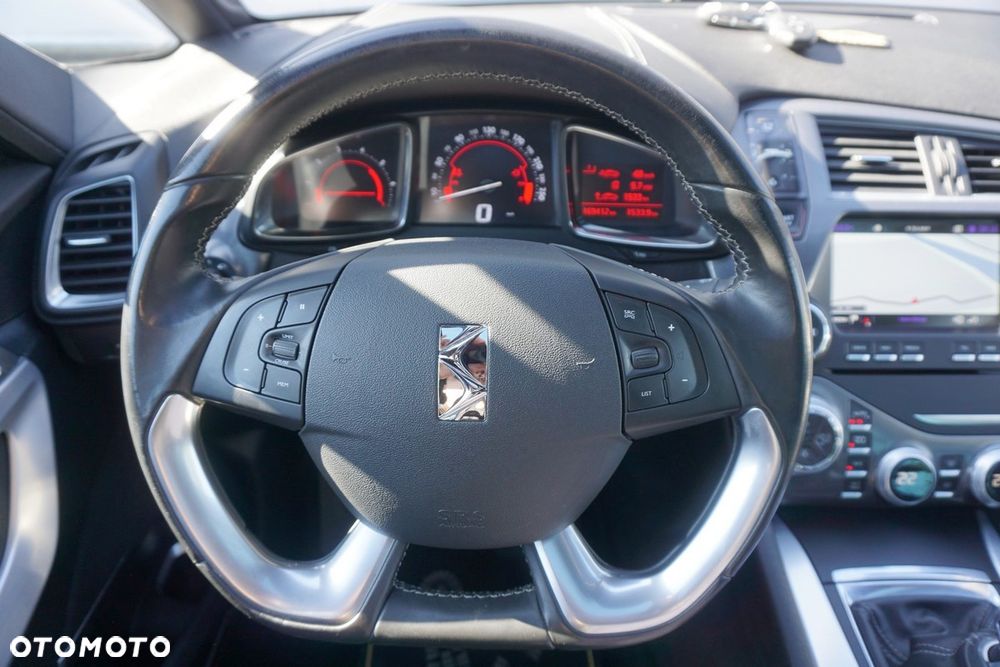 Citroën DS5 BlueHDi 150 So Chic - 28