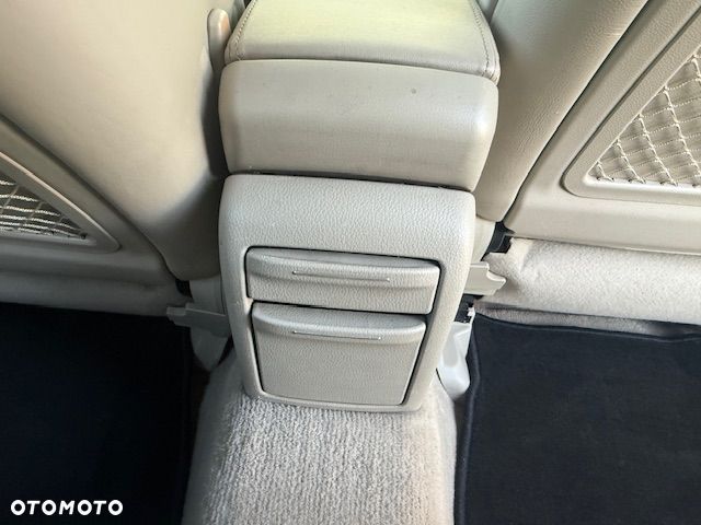 Subaru Legacy 3.0R Automatik Exclusive - 22