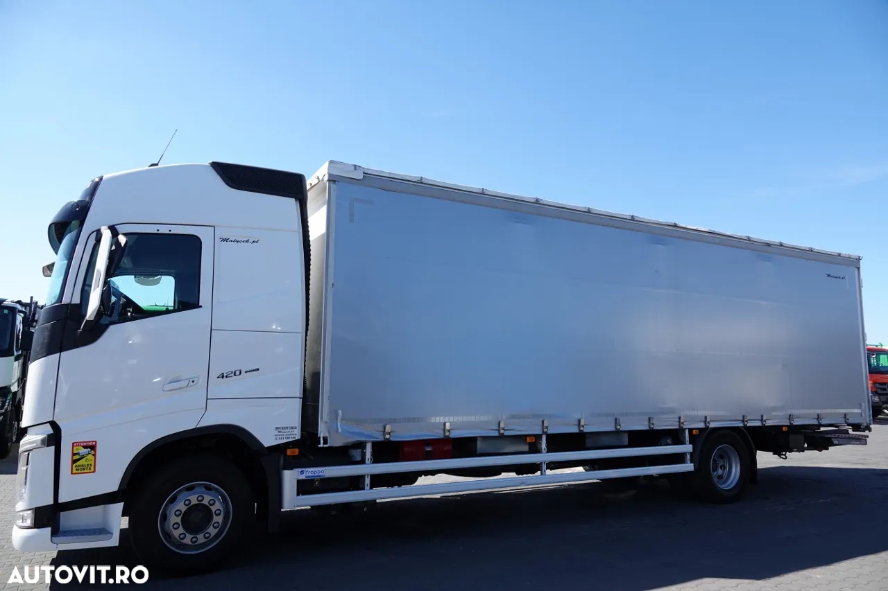 Volvo FH 420 / 4x2 / SOLÓWKA / CORTINA 9,10 M / I-PARK COOL / DHOLLANDIA ELEVATOR 2000KG / DUPA CONTRACTUL DE SERVICE - 7
