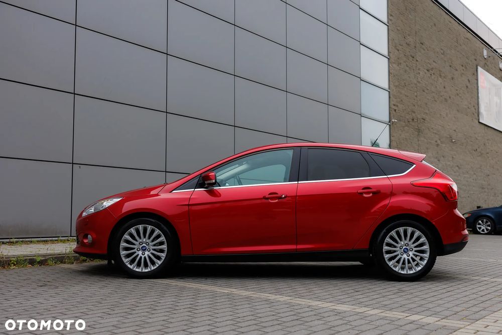 Ford Focus 1.6 EcoBoost Titanium - 12