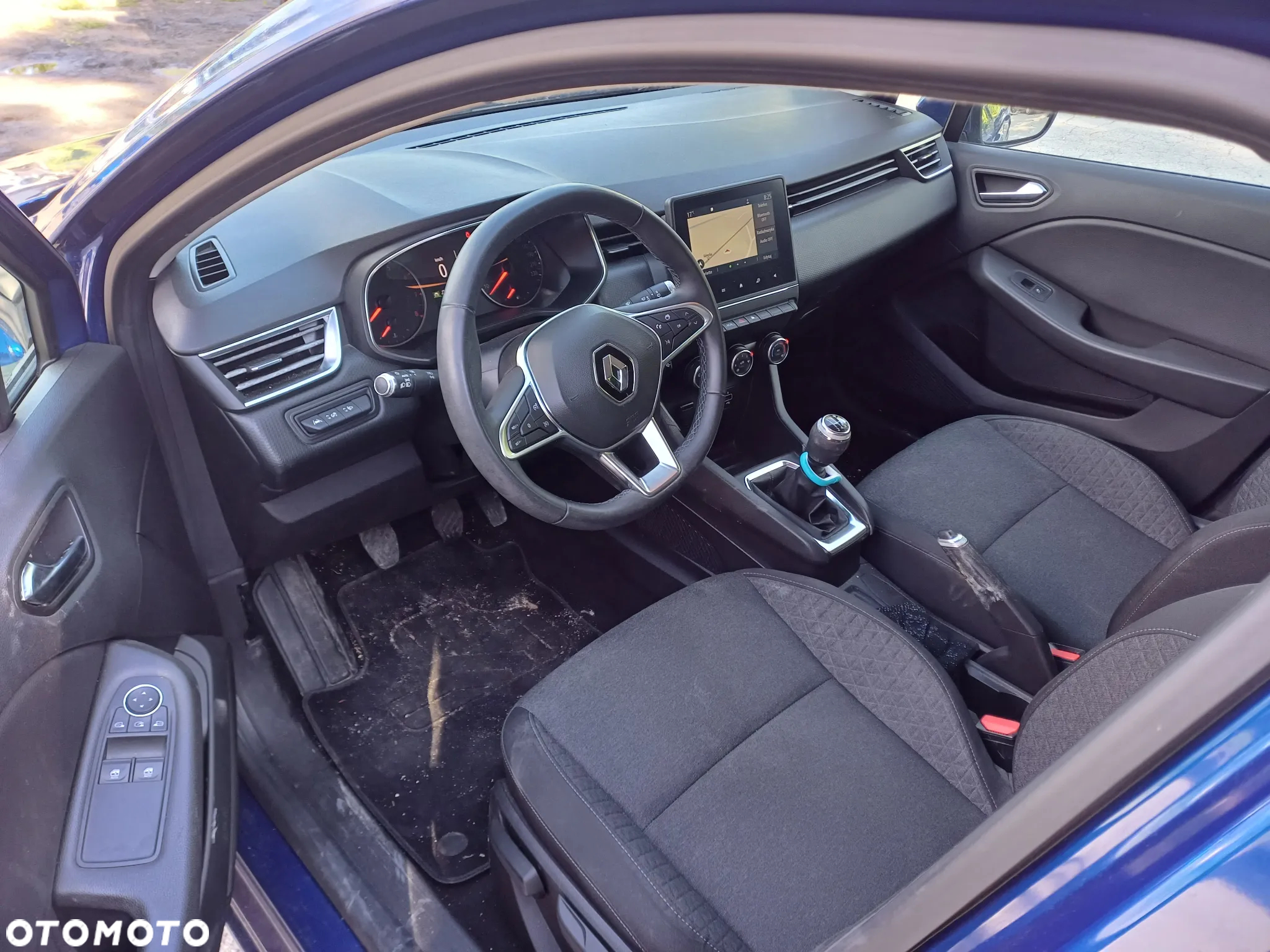 Renault Clio TCe 100 BUSINESS EDITION - 3