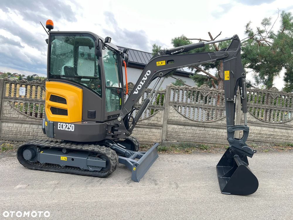 Volvo ECR25D | Minikoparka VOLVO ECR25 | Zerowy Obrys | Mini Koparka 3 Tony |Waga 2,5 Tony | Tylko 2700 MTG | Sprowadzona | Stan IDEALNY | - 1