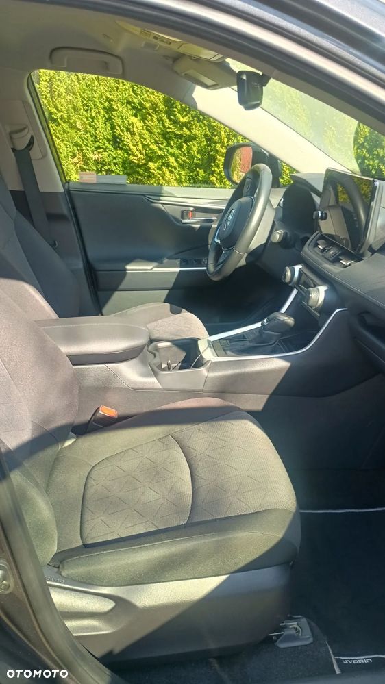 Toyota RAV4 ver-2-0-comfort-4x2-ms - 7