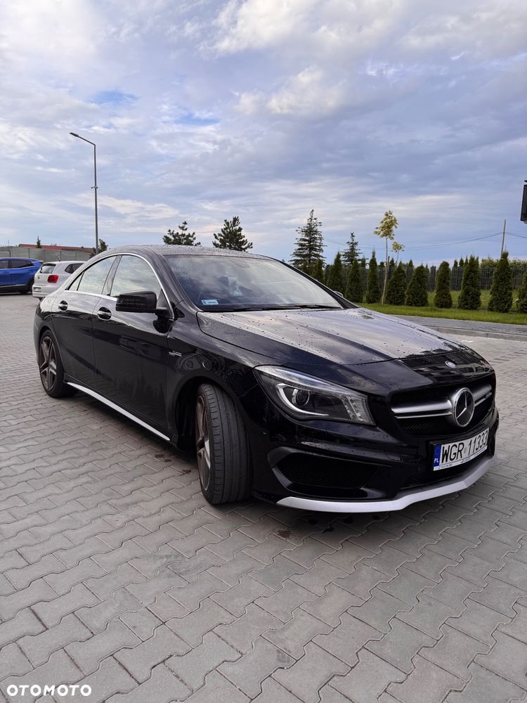 Mercedes-Benz CLA 45 AMG 4Matic 7G-DCT - 2
