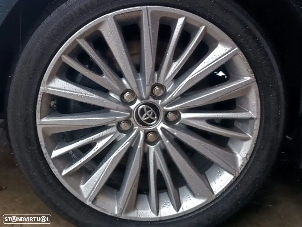 Toyota Avensis Touring Sports 2.0 D-4D Exclusive+GPS - 5