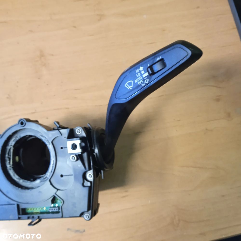 Manetki A4 B9 4M0907129HH - 2