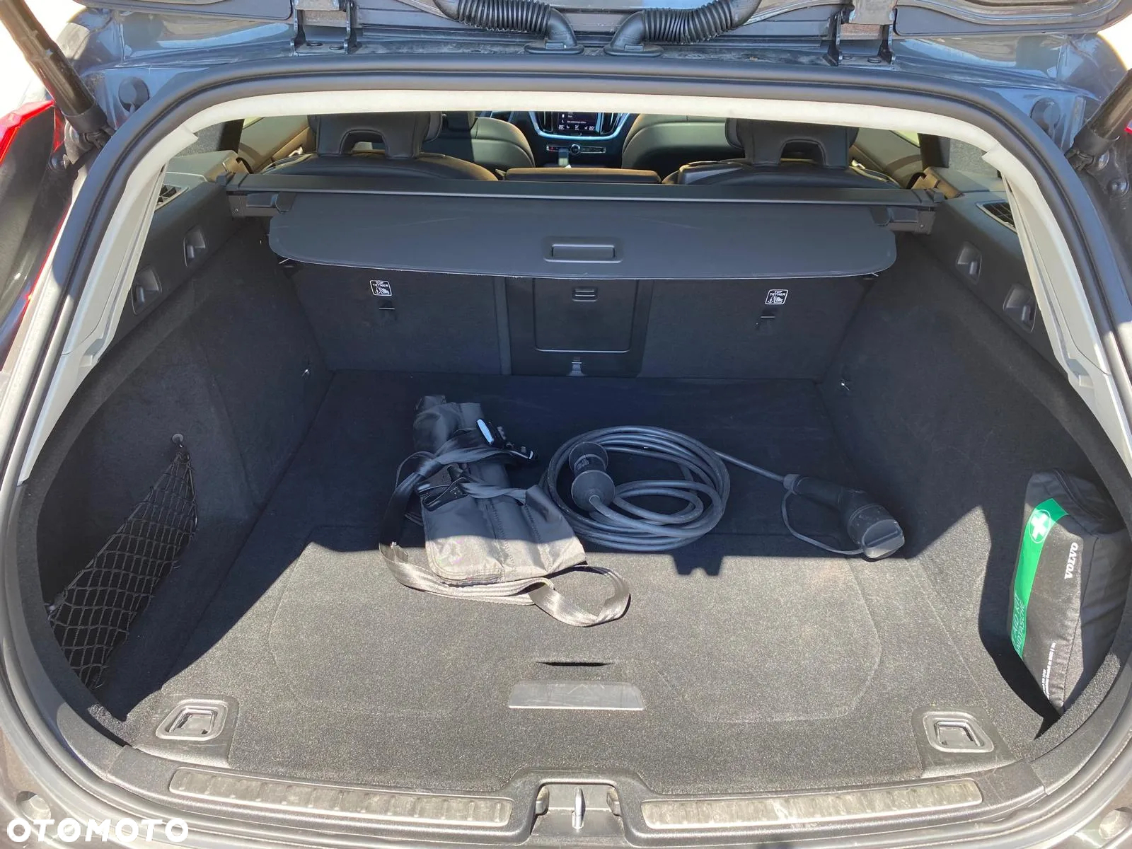 Volvo V60 T6 AWD Plug-In Hybrid Inscription - 10