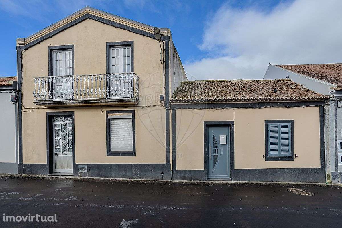 Moradia T1 para venda - Grande imagem: 2/17