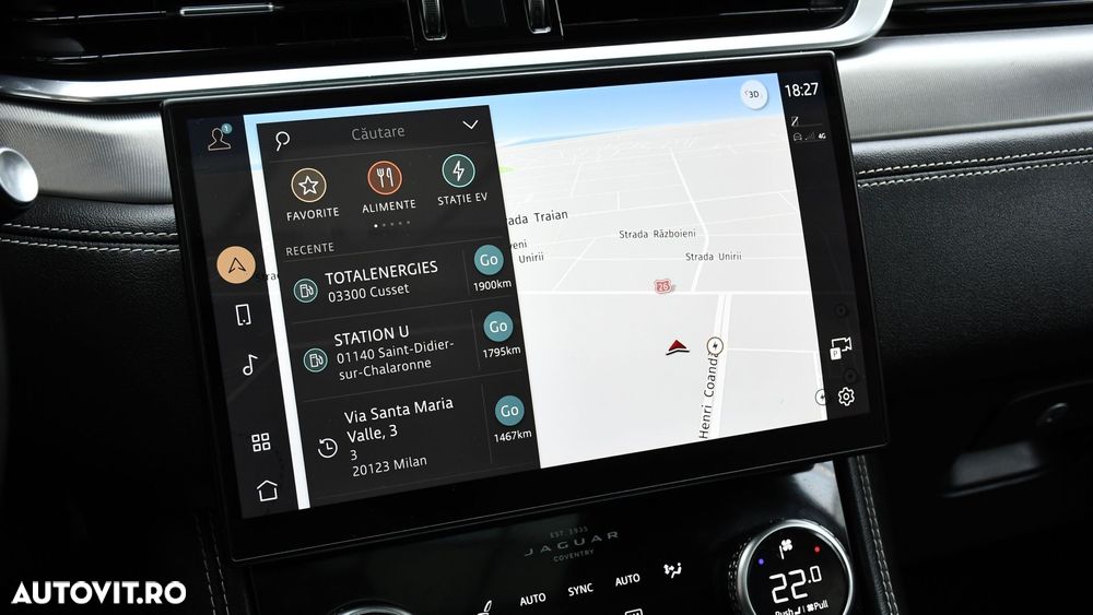 Jaguar F-Pace P400e AWD R-Dynamic HSE - 16