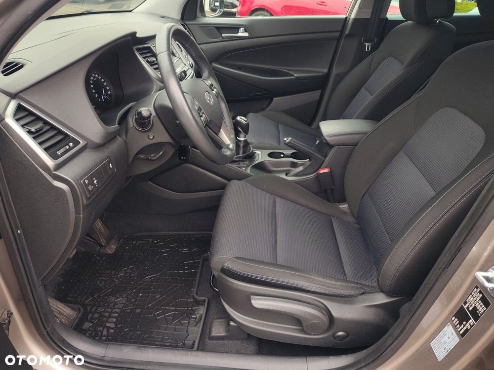 Hyundai Tucson 1.6 GDi Comfort 2WD - 14