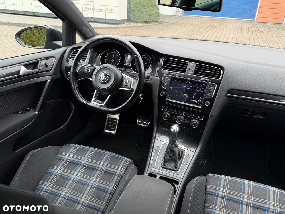 Volkswagen Golf 1.4 TSI Plug-In-Hybrid GTE - 29