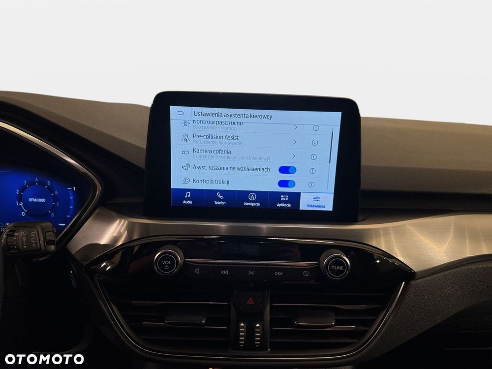 Ford Kuga - 22