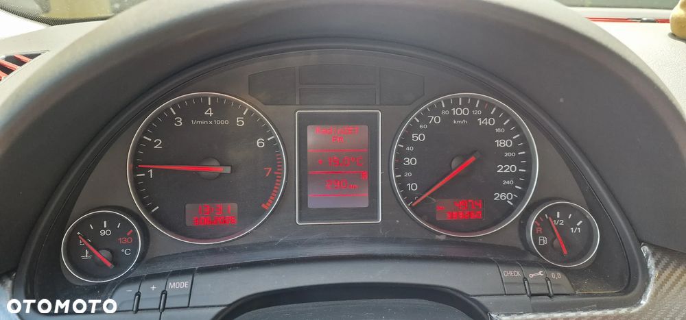 Audi A4 Limousine 1.8T - 9