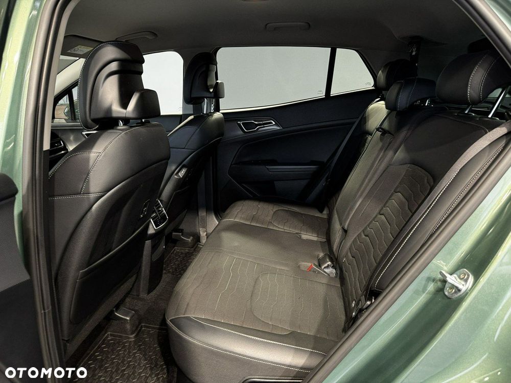 Kia Sportage - 16