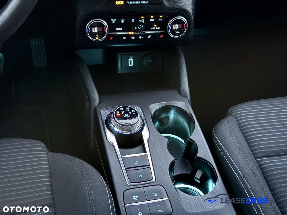 Ford Focus 2.0 EcoBlue Titanium - 12