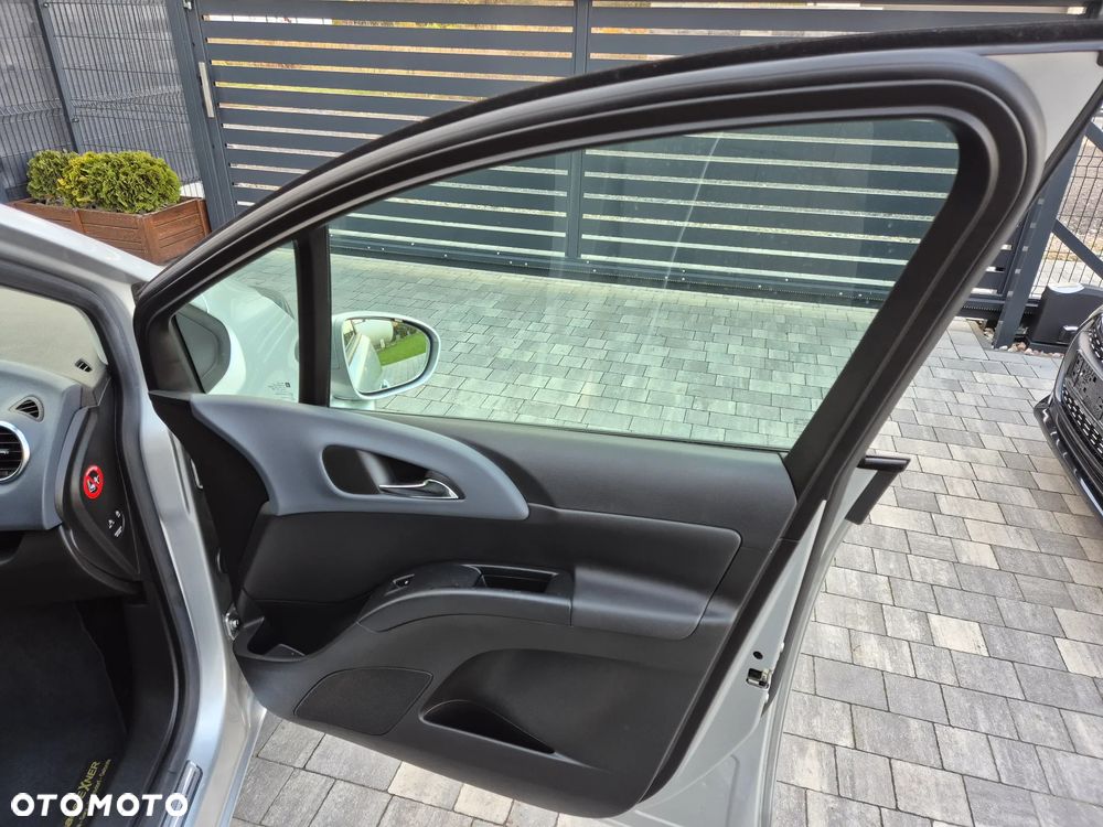 Opel Meriva 1.4 T Cosmo - 11