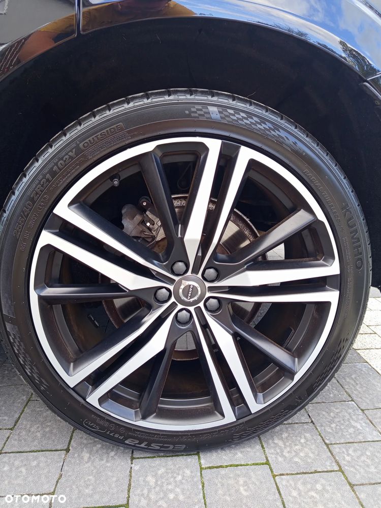 Volvo XC 60 D4 R-Design - 29