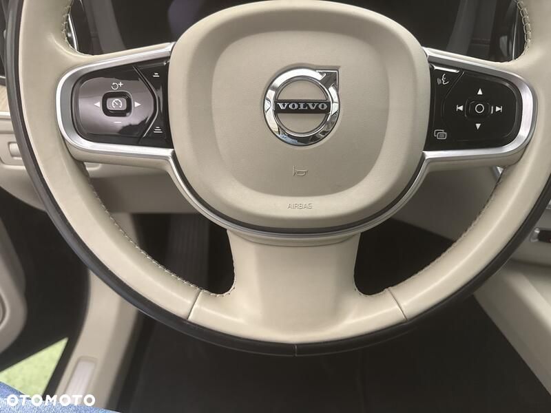 Volvo XC 60 B4 D AWD Inscription - 13