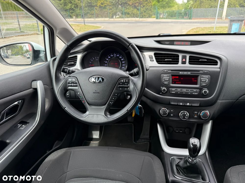 Kia Ceed 1.6 CRDi L - 19