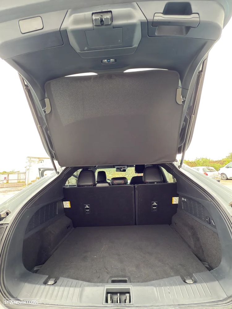 Ford Mustang Mach-E AWD PREMIUM - 9