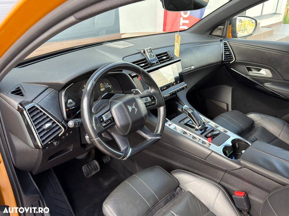 DS Automobiles DS 7 Crossback - 16