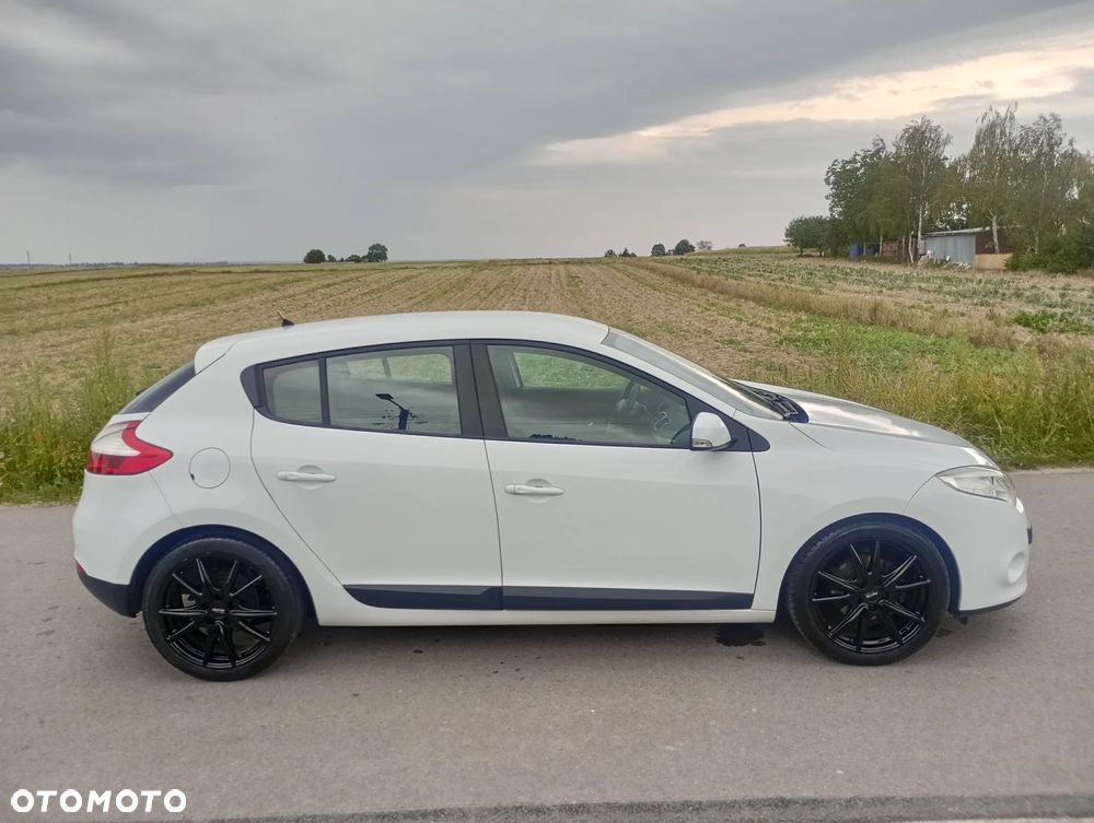 Renault Megane 1.6 16V 100 Expression - 14