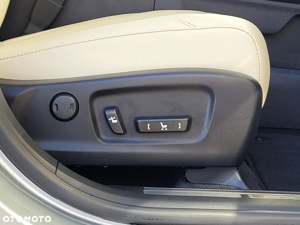 Lexus RX 450h F-Impression - 16