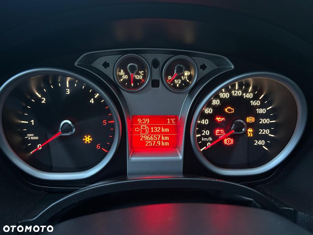 Ford C-MAX 1.8 TDCi Titanium - 4