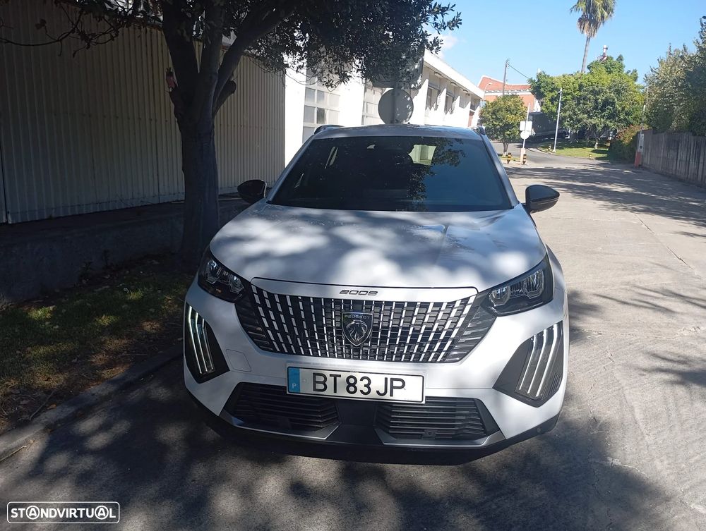 Peugeot 2008 2025 photo 2