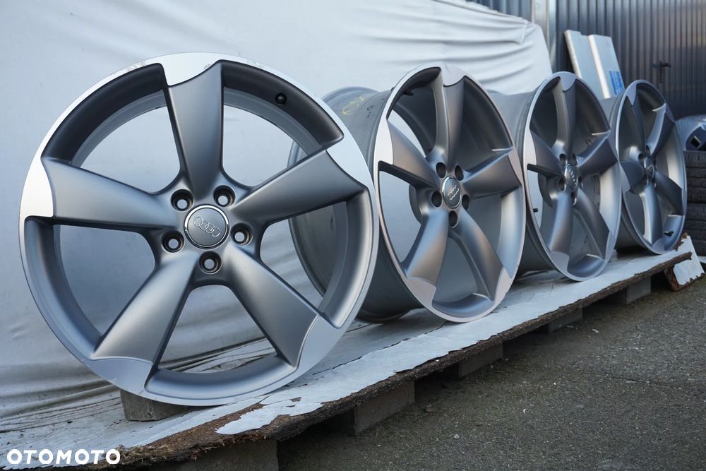 Audi 5x112 20 8,5J et45 4G0601025 - 3