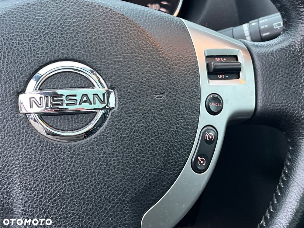 Nissan Qashqai 2.0 tekna - 23