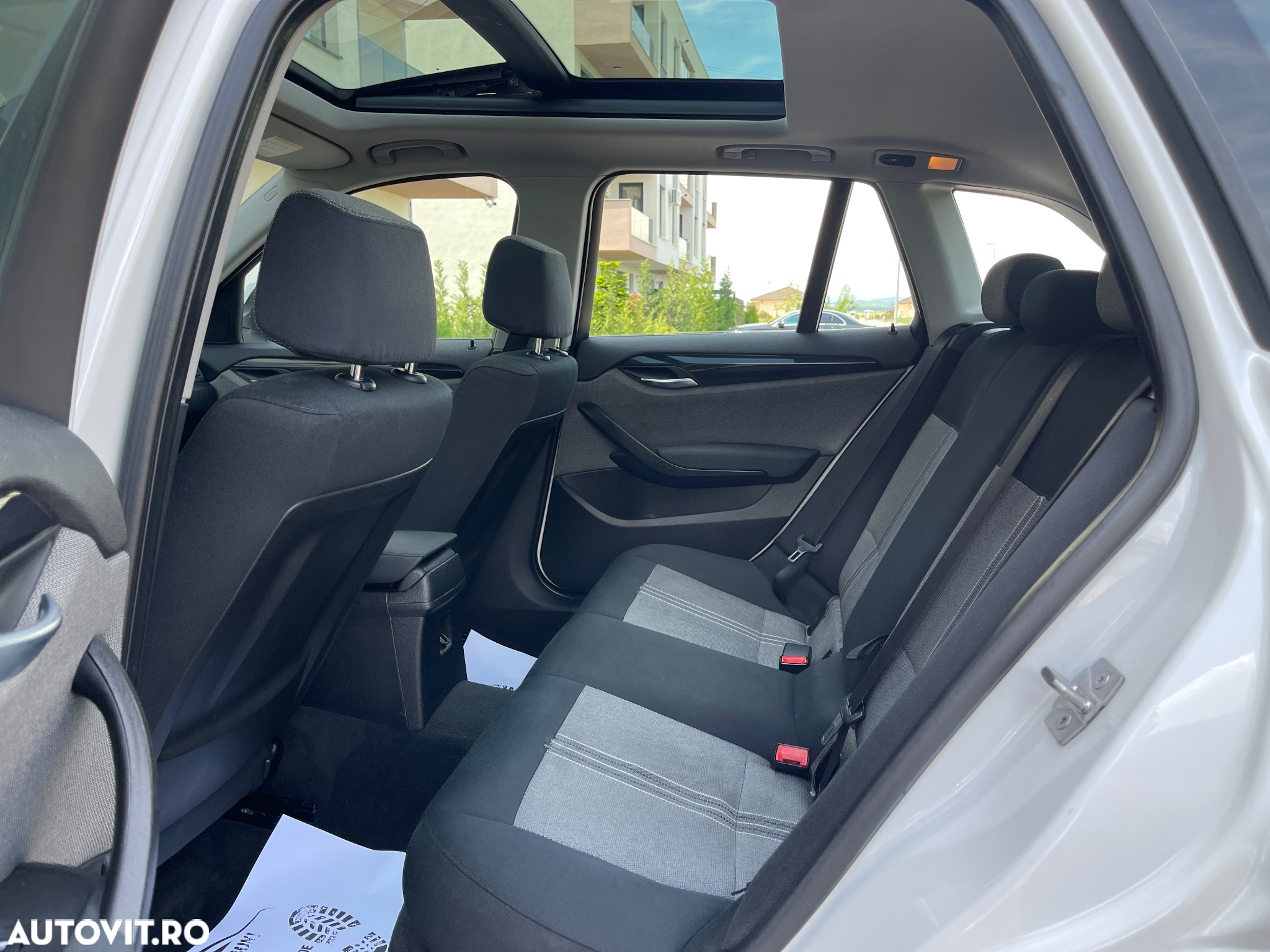 BMW X1 xDrive18d Aut. Sport Line - 14