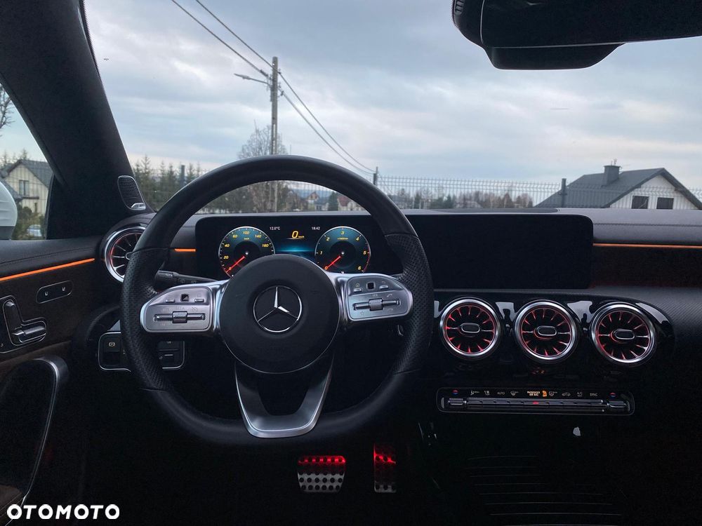 Mercedes-Benz CLA 220 d 4-Matic AMG Line 8G-DCT - 6