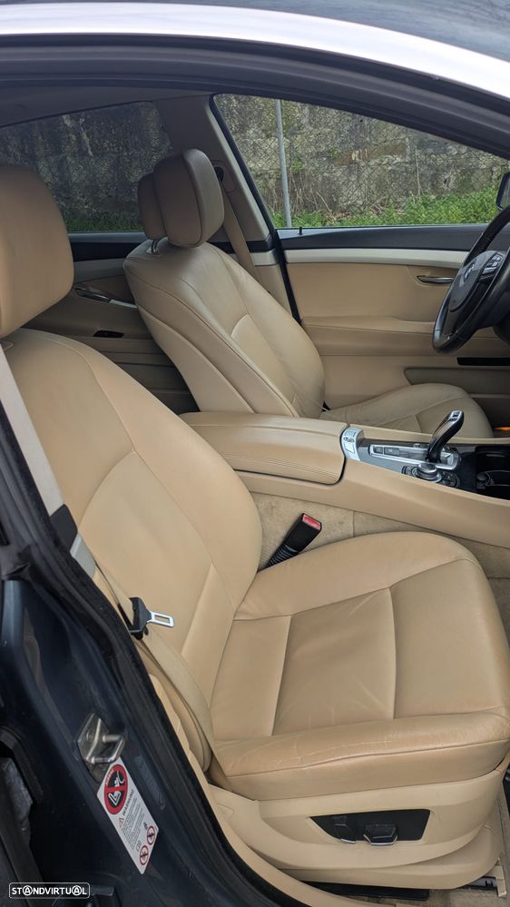 BMW 530 Gran Turismo - 14