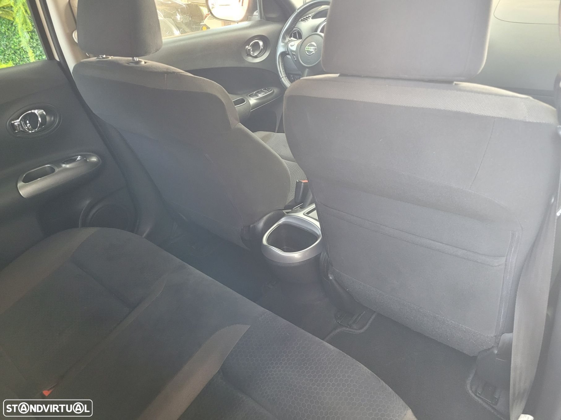 Nissan Juke 1.6 Eco Acenta Connect - 17