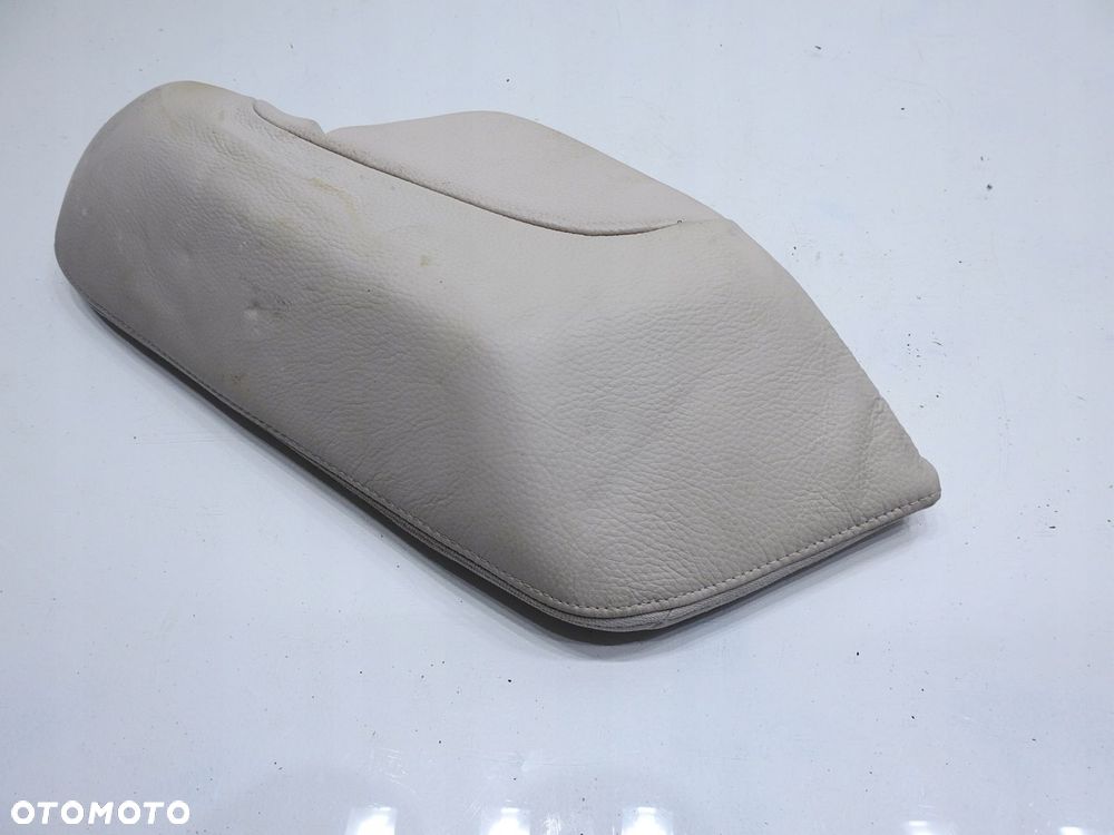 BOCZEK KANAPY PRAWY TYŁ VOLVO V50 - 7