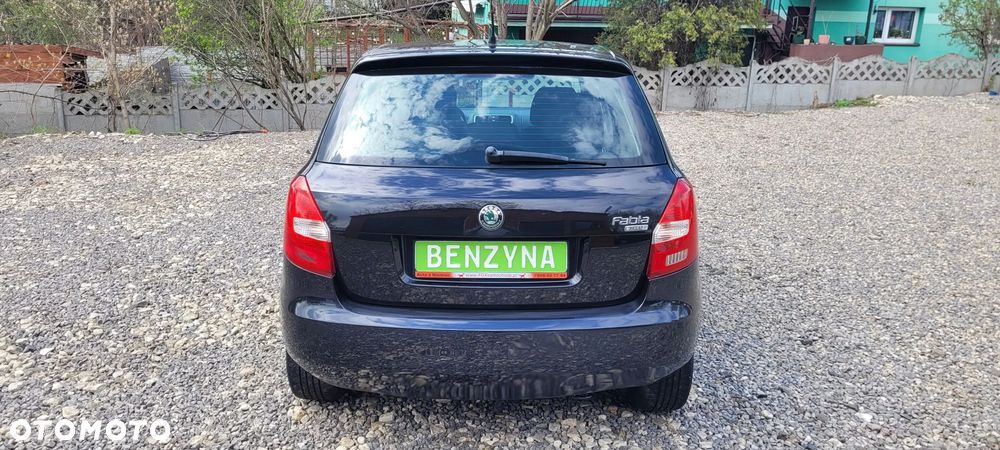 Skoda Fabia 1.2 HTP Elegance - 34