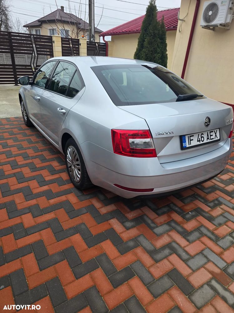 Skoda Octavia 1.6 TDI Ambition - 3