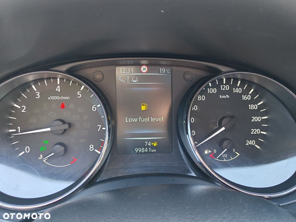 Nissan Qashqai 1.2 DIG-T Tekna EU6 - 13