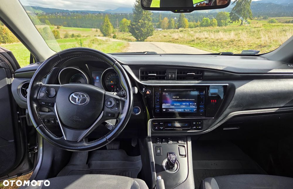 Toyota Auris Hybrid 135 Premium - 19