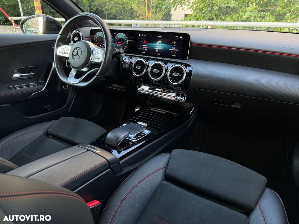 Mercedes-Benz A 180 Sedan 7G-DCT AMG Line - 7