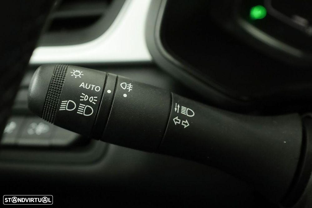 Renault Captur 1.0 TCe Techno Bi-Fuel - 17