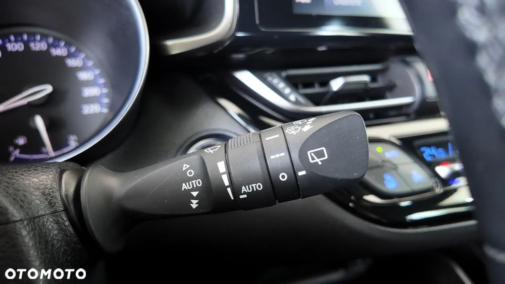Toyota C-HR Hybrid Flow - 29