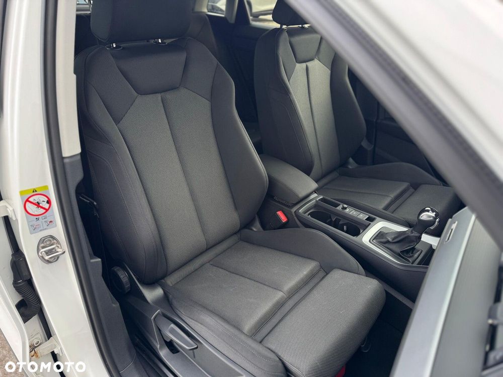 Audi Q3 - 24